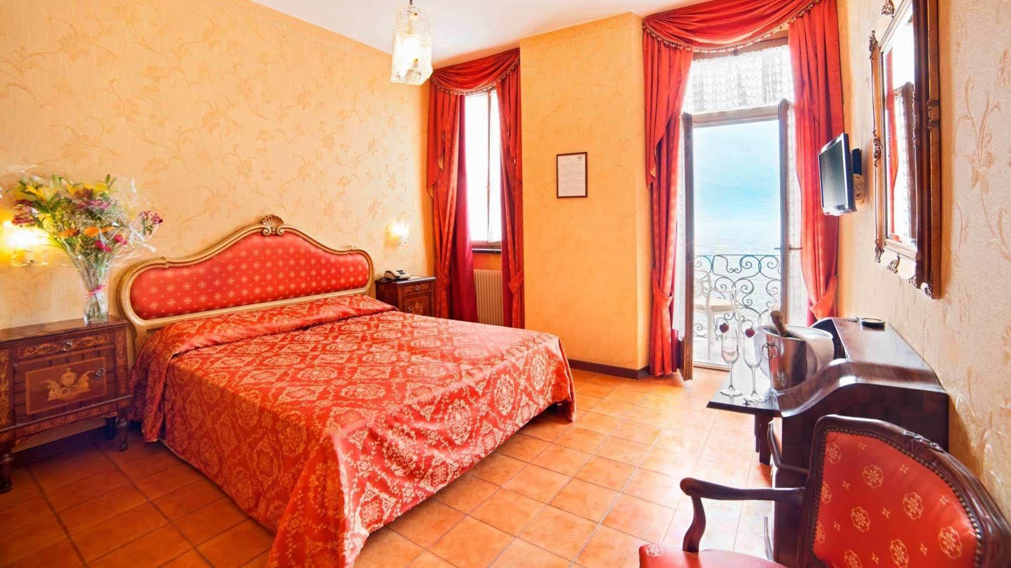 Hotel Le Palme Лімоне-суль-Гарда Екстер'єр фото